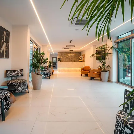 Victoria Princess 公寓式酒店 锡德