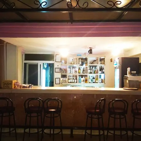 Victoria Princess 4* Side